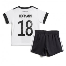 Tyskland Jonas Hofmann #18 Hemmakläder Barn VM 2022 Kortärmad (+ Korta byxor)